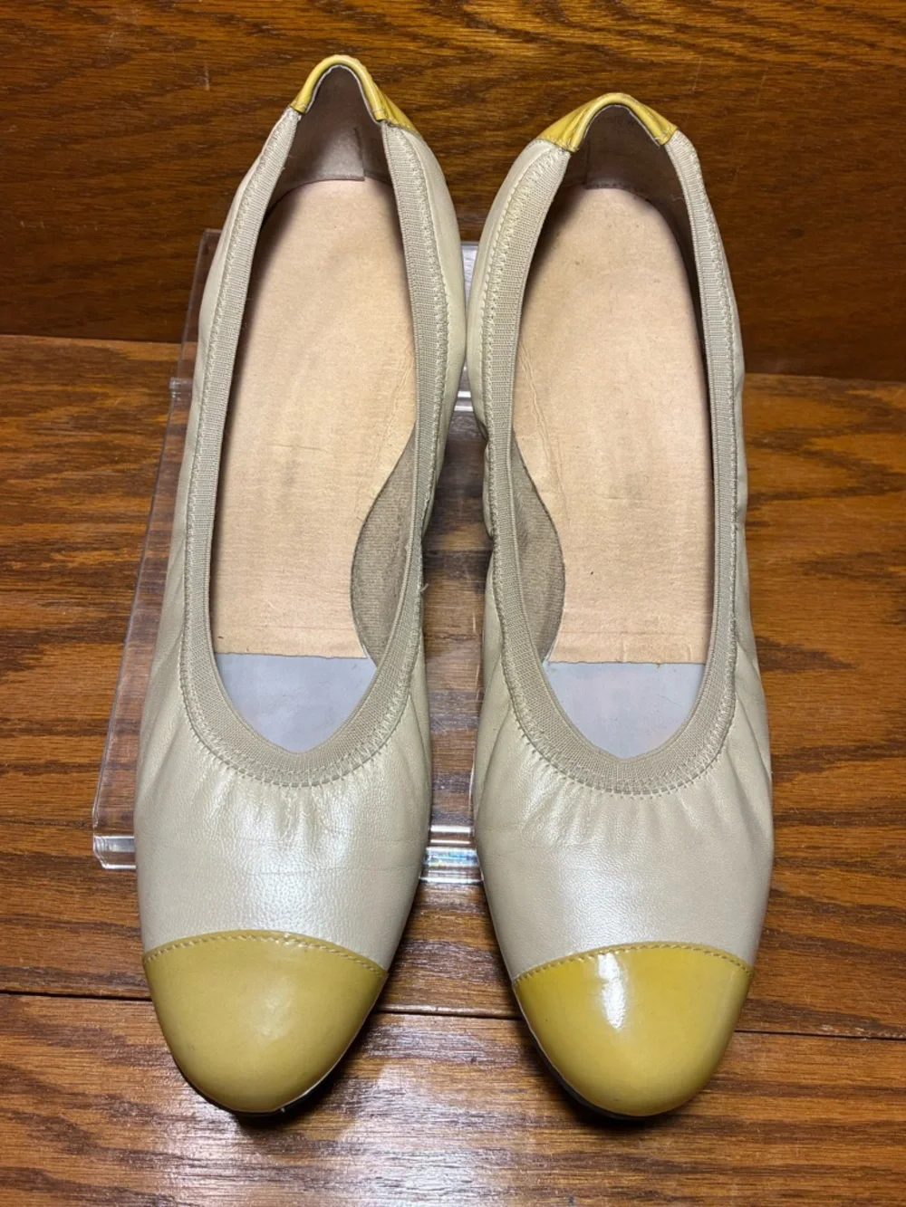Munro Patent Toe Cap & Heel Accent Gold Leather Pumps USA MADE Size 11